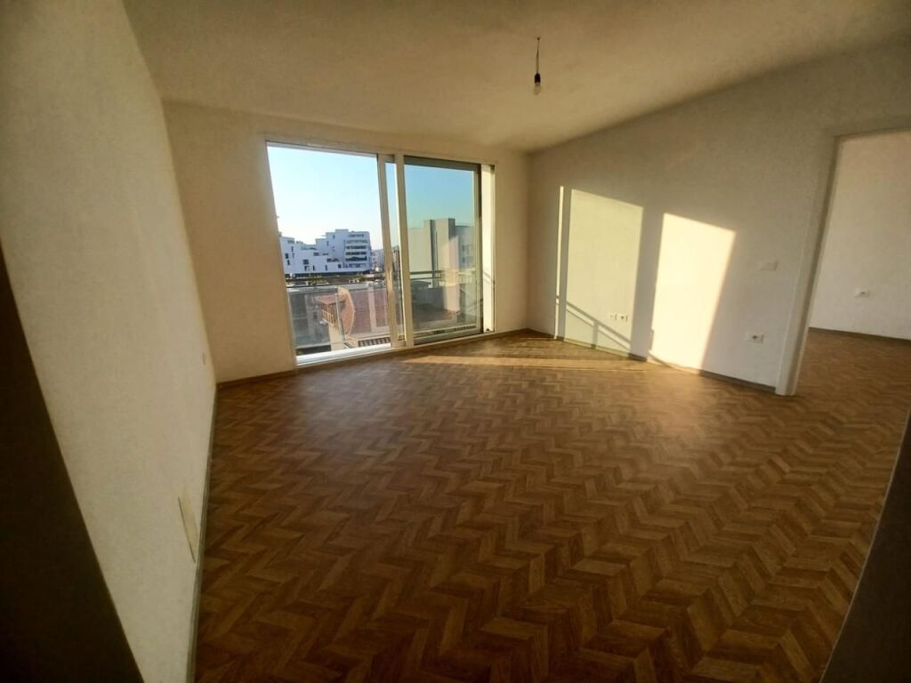 Apartament 2+1 me qira "Rr.Dibres"