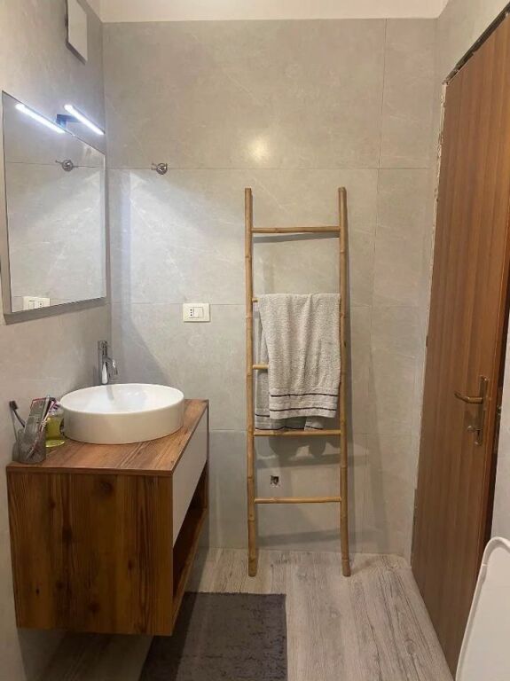 Apartament me qira 1+1, Don Bosko
