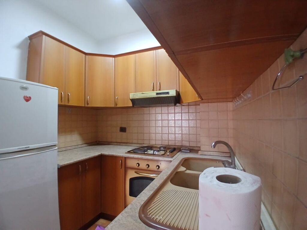 Jepet apartamenti me qera 1+1
