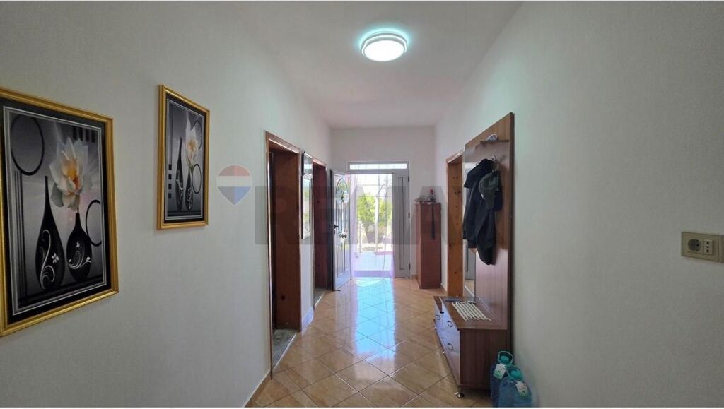 🔥 OKAZION NË VLORË – SHTËPI PRIVATE ME TRUALL 1,000 m² 🏡