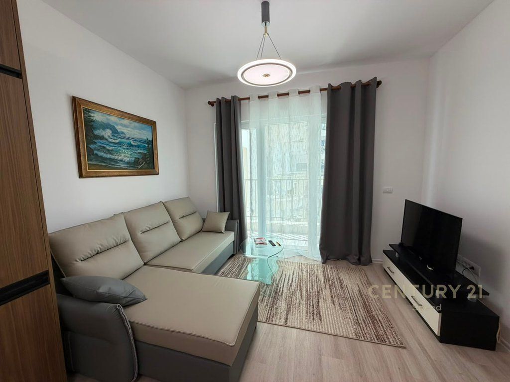 Apartment 1+1 for rent at Zogu i Zi!!