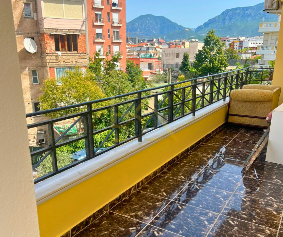JEPET ME QIRA APARTAMENT 2+1 – RRUGA MIHAL GRAMENO, ISH-TREGU ELEKTRIK, TIRANË