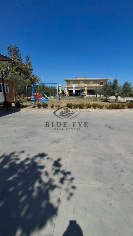 LAVAGGIO AUTO, POSTI AUTO &amp; LOCALE IN AFFITTO – SPITALLË!