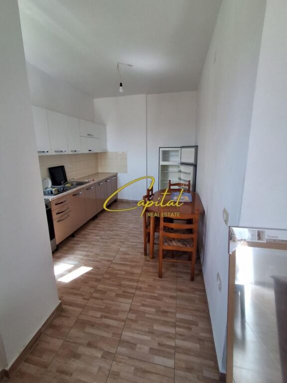 APARTAMENT ME QIRA 2+1 KODRA E PRIFTIT 45.000 LEKE