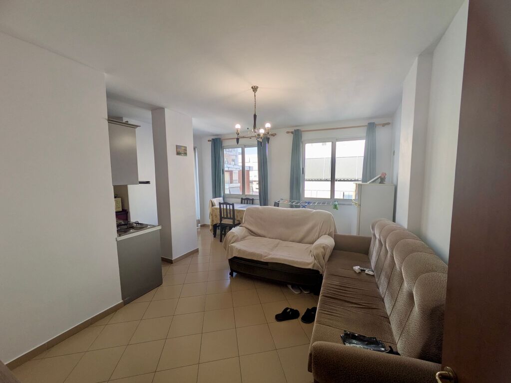 📣 QERA Apartament 1+1 📍 Pallatet Cabej, Misto Mame ✨