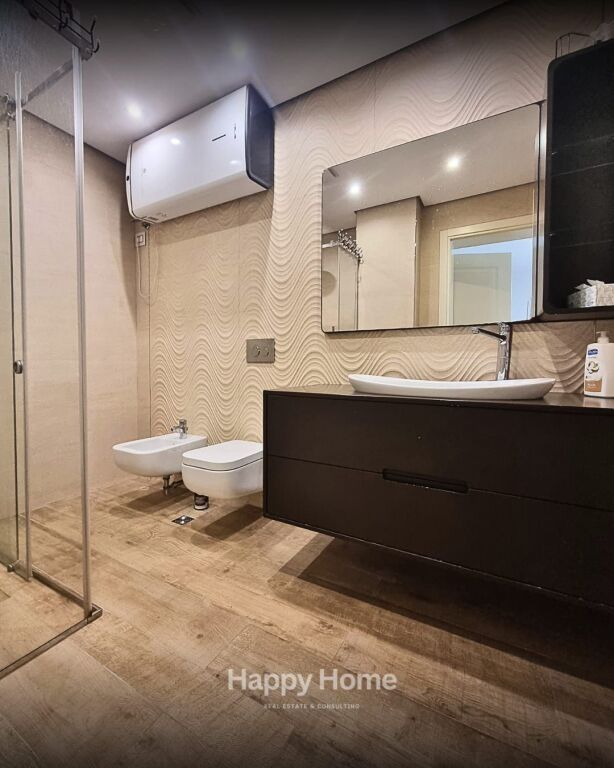 Elite Apartment 4+1 | Garda Area  ✨ FOR RENT – ELITE APARTMENT 4+1+3 + PARKING SPACE  In one of the most prestigious areas of Tirana, in the Garda area,  
