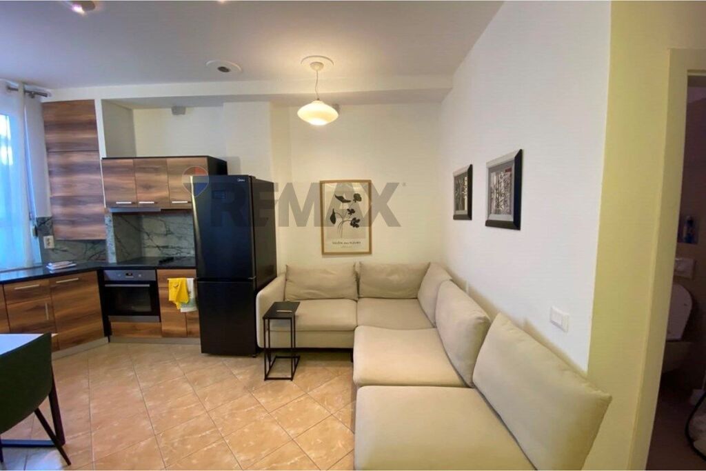 Apartament 1+1 per qira Xhamllik