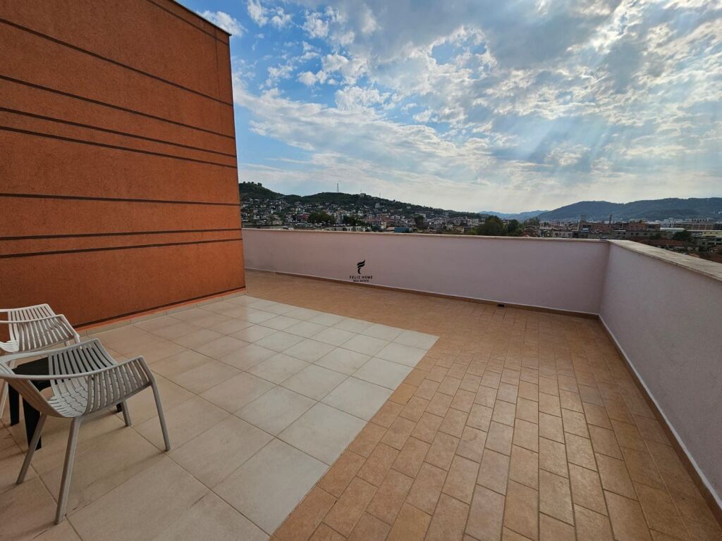 APARTAMENT ME QERA 2+1+2 YZBERISHT 70.000 LEKE FH-89181
