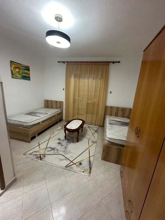 Affitto | Garsoniere | Rruga 5 Maji | 350 €/mese