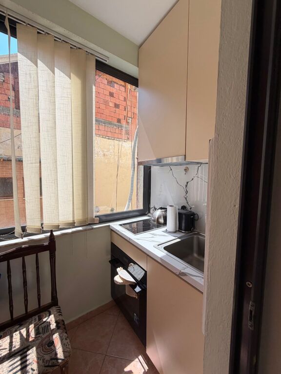 Jepet me Qira Apartament 1+1 – Xhamia e Tabakëve