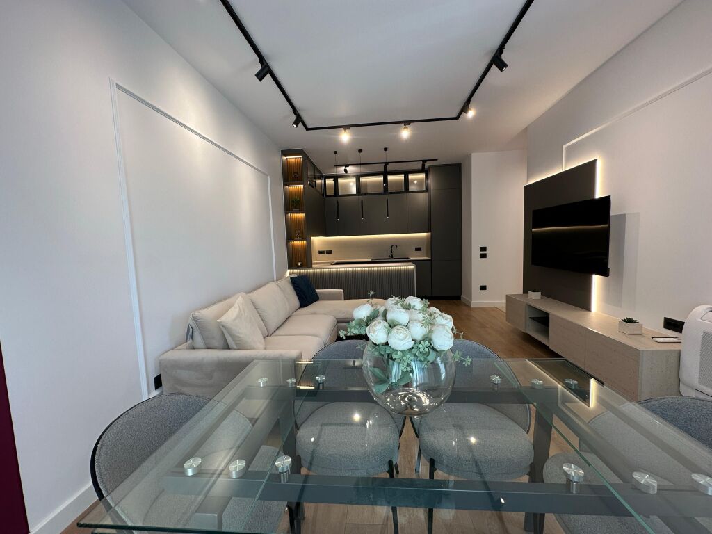 Apartament 2+1+ Ballkon+Parkim Me Qira Ne Kompleks Rezidencial | Perballe UET 1370