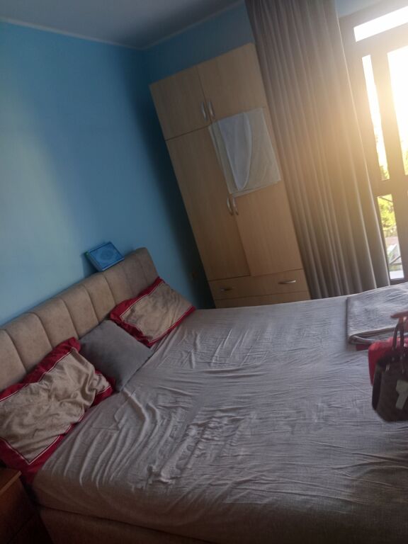 Studio apartment 28000 leke. Economic faculty