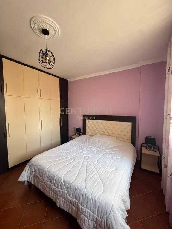 JEPET ME QIRA APARTAMENT 2+1+2 NE VOLLGA ,DURRES !
