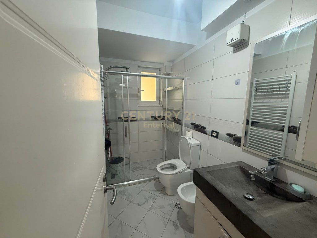 🏠 FOR RENT | RESIDENTIAL / SERVICE UNIT 2+1 – WILSON SQUARE FOR RESIDENCE OR OFFICE