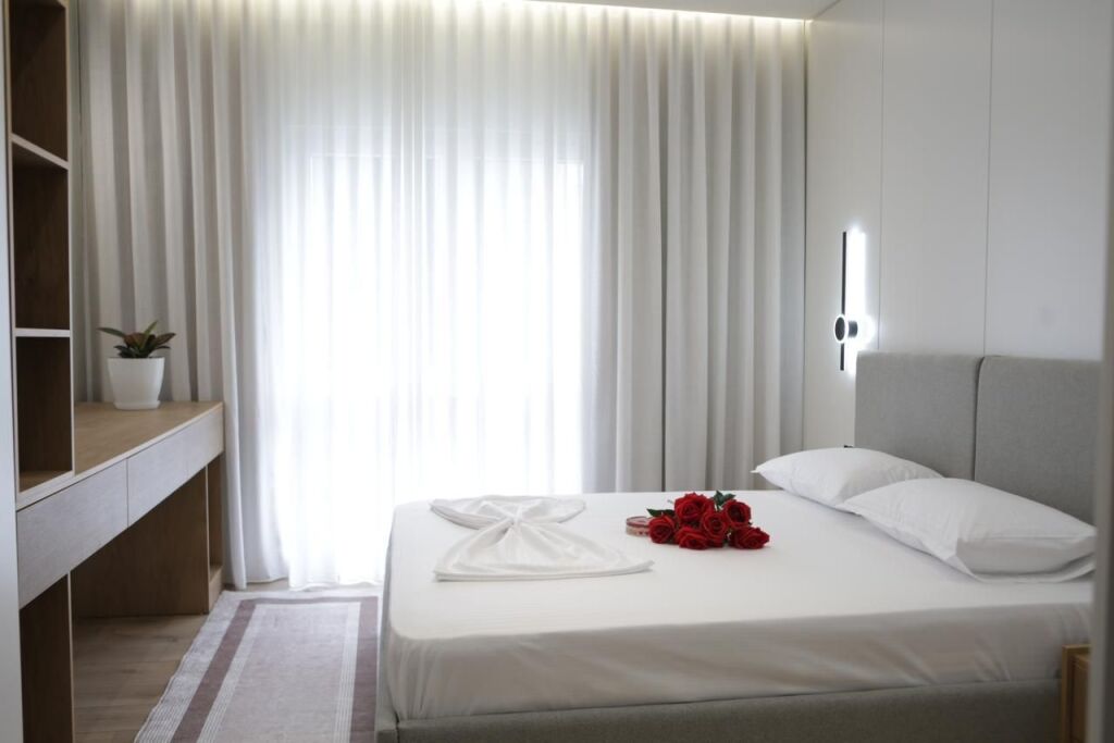 Super apartament 2+1 tek zogu i zi