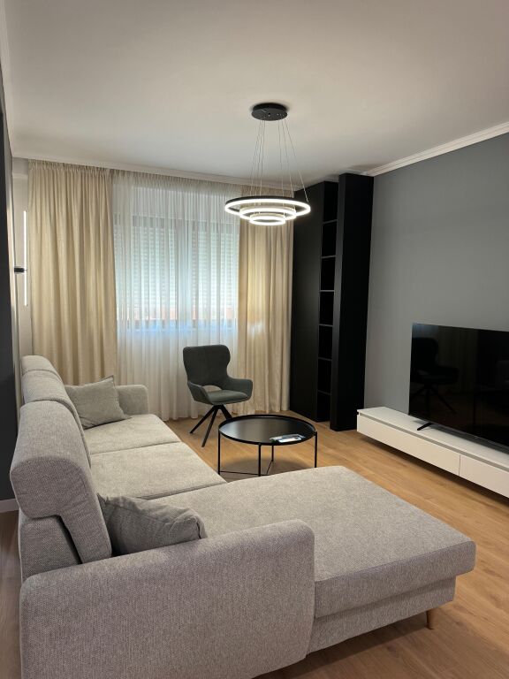 Apartament Me Qera 2+1+2 Zogu i Zi (ID B2201998) Tiranë