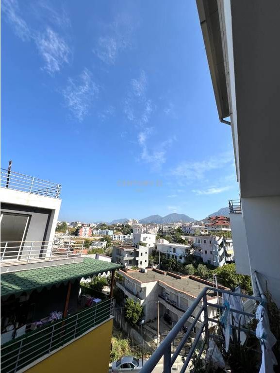 Apartament 2+1 Per Shitje Kompleksi Tom Doshi , Shkozë
