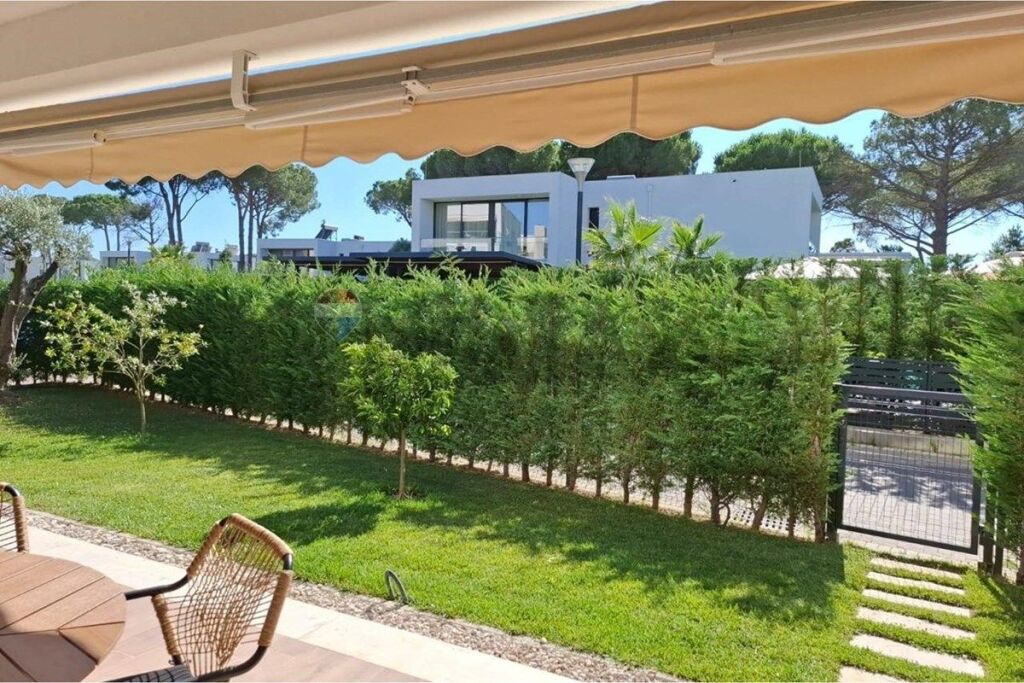 Apartament 2+1 me Oborr për Shitje, San Pietro!