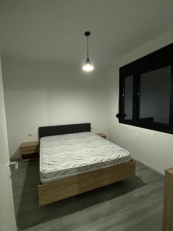 Apartament me qira 1+1,Yzberish