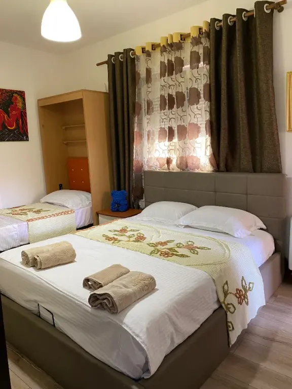 Qera | Apartament 2 + 1 + 2 |Kodra e Diellit | 750 €/muaj