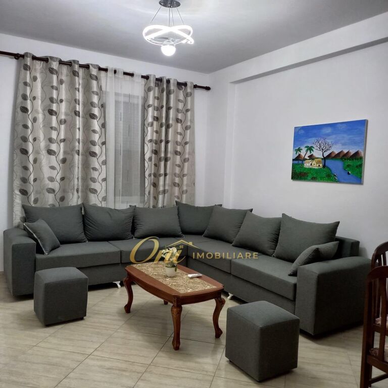 ASTIR, APARTAMENT ME QERA 2+1+2