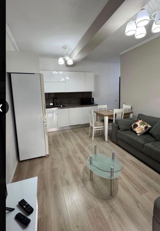 Jepet me qira apartament 1+1 në Brryl!
