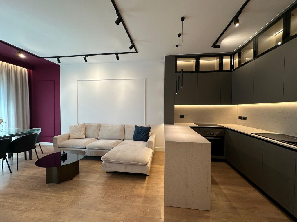 Apartament 2+1+ Ballkon+Parkim Me Qira Ne Kompleks Rezidencial | Perballe UET 1370