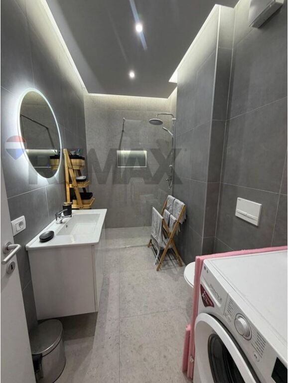 Apartament - Për Qira - Rruga Dritan Hoxha, Tiranë