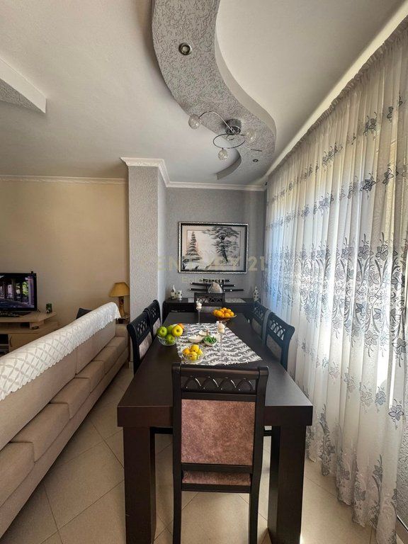 JEPET ME QIRA APARTAMENT 2+1+2 NE VOLLGA ,DURRES !