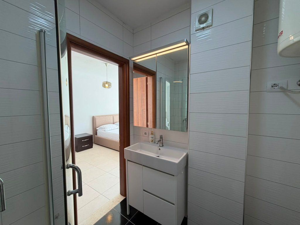 SARANDE, PENTHOUSE FOR SALE WITH SEA VIEW + PARKING PLACE