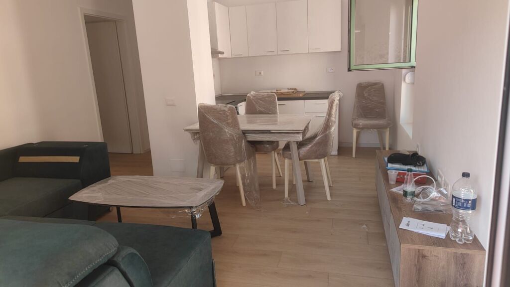 Qera | Apartament 2 + 1 | Ali Demi | 450 €/muaj