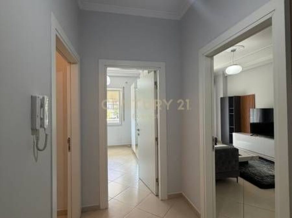 KOMUNA E PARISIT, JAPIM APARTAMENT 2+1+2 ME QERA!