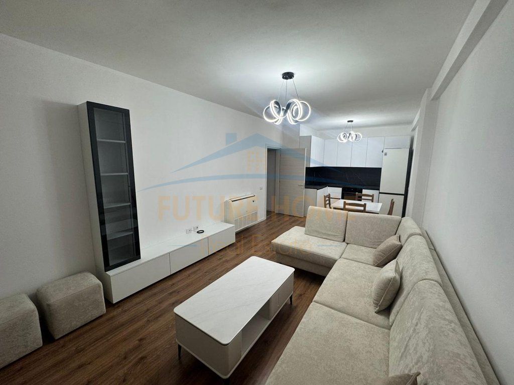 Apartament 1+1 në Shitje, Kompleksi E-88, Laprakë