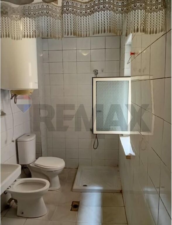 Shitet Apartament 2+1 tek Rruga Mihal Grameno