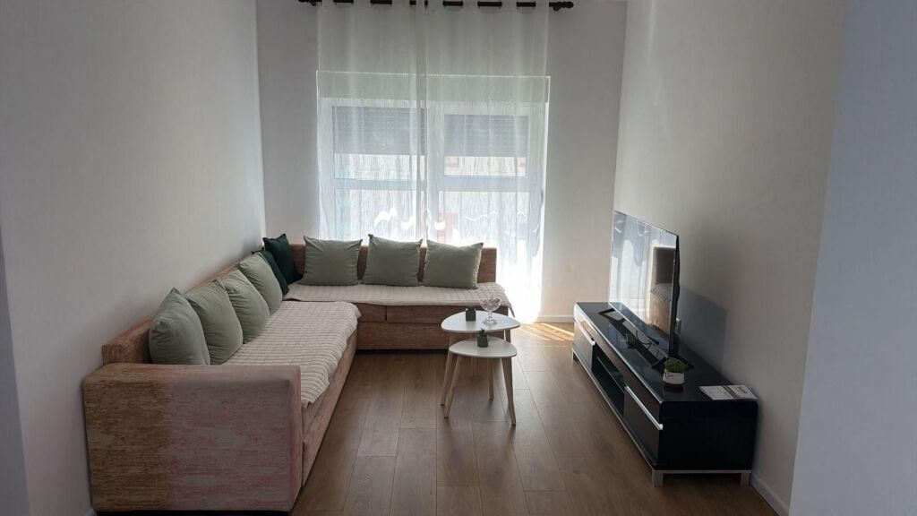 Qera | Apartament 2 + 1 | Ali Demi | 500 €/muaj