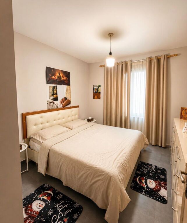 Jepet me qira apartament 1+1 te Shkolla e Bashkuar!