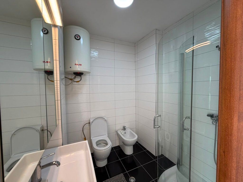 SARANDE, SELLING PENTHOUSE WITH SEA VIEW + PARKING SPACE 490,000 €