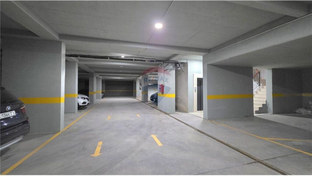 🌊 APPARTAMENTO 2+1+2 + GARAGE IN VENDITA – LUNGOMARE, VLORË