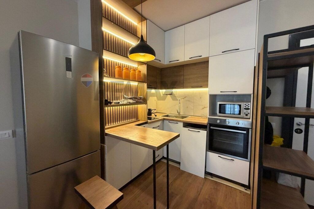 Apartament - Për Qira - Rruga Dritan Hoxha, Tiranë