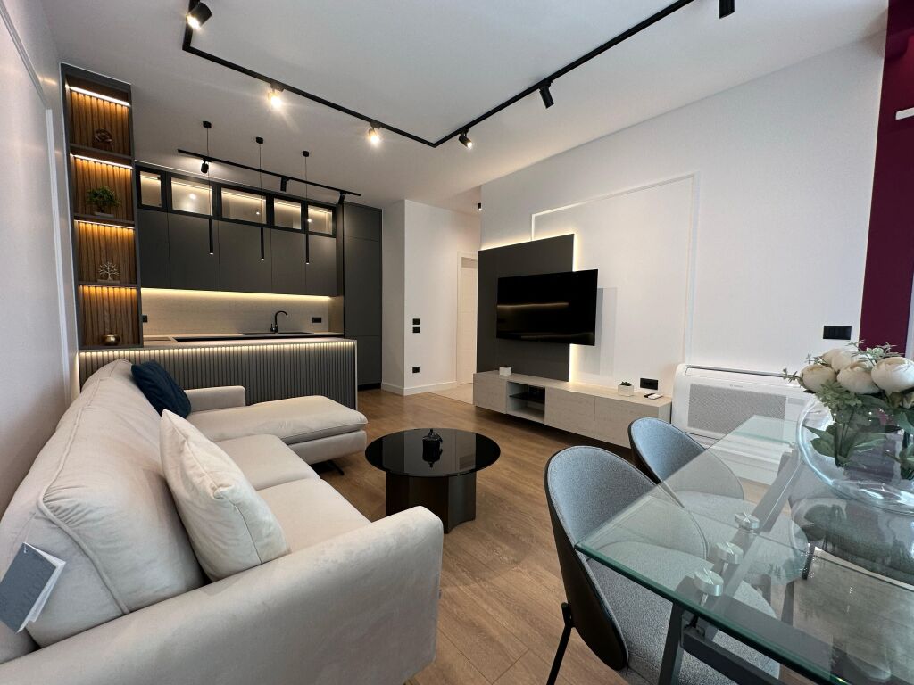 Apartament 2+1+ Ballkon+Parkim Me Qira Ne Kompleks Rezidencial | Perballe UET 1370
