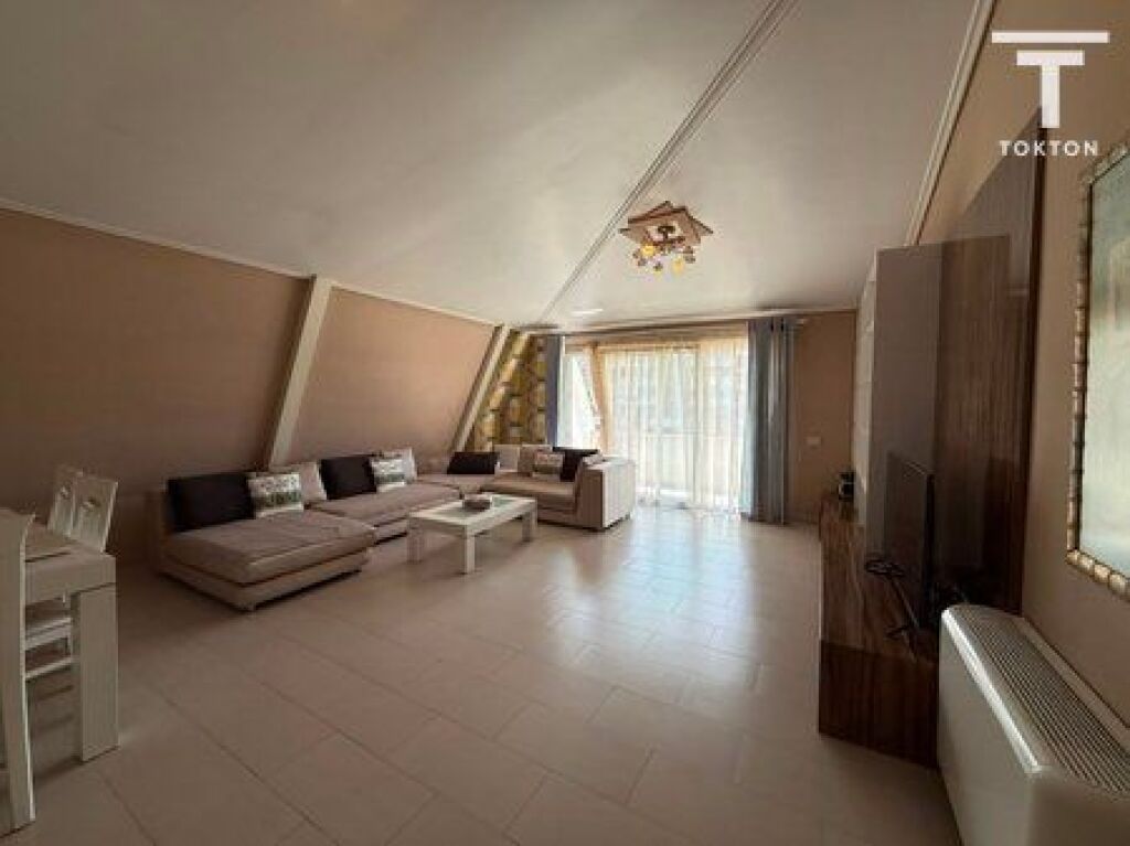 SHITET, APARTAMENT 2+1+2+POST PARKIMI, FRESK, TIRANË