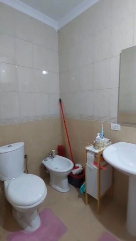 Rruga Don Bosco, prane Viva Market, jepet me qera apartament, 2+1+2, 70,000 Leke