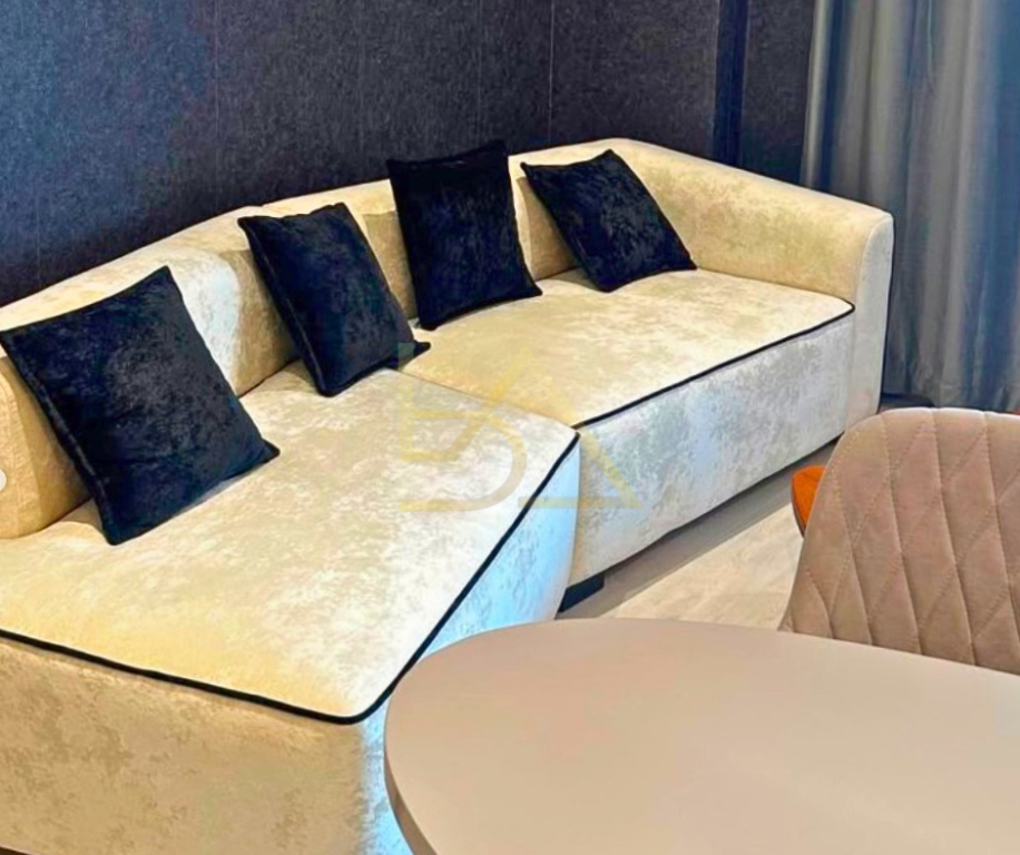 JEPET ME QIRA APARTAMENT 2+1 – GARDEN BUILDING, TIRANË