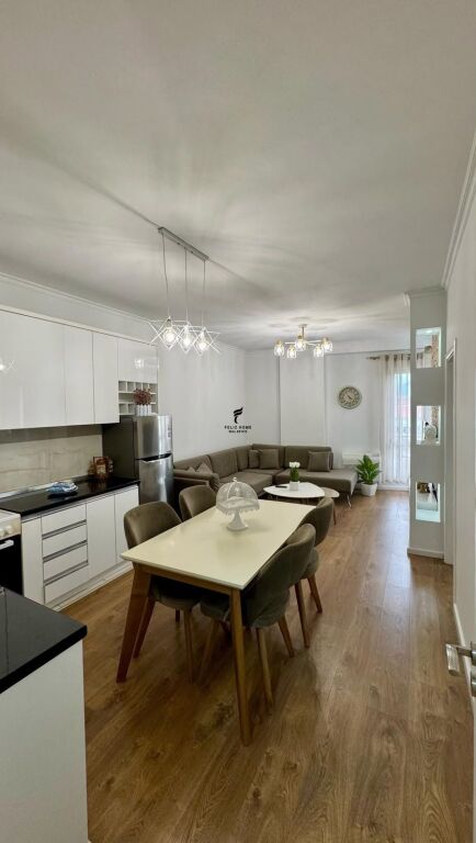 APARTMENT FOR RENT 2+1 AVIATION FIELD 75,000 LEKE FH-89293