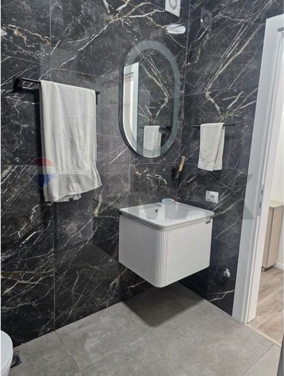 JEPET ME QIRA APARTAMENT 2+1, RRUGA E KAVAJËS