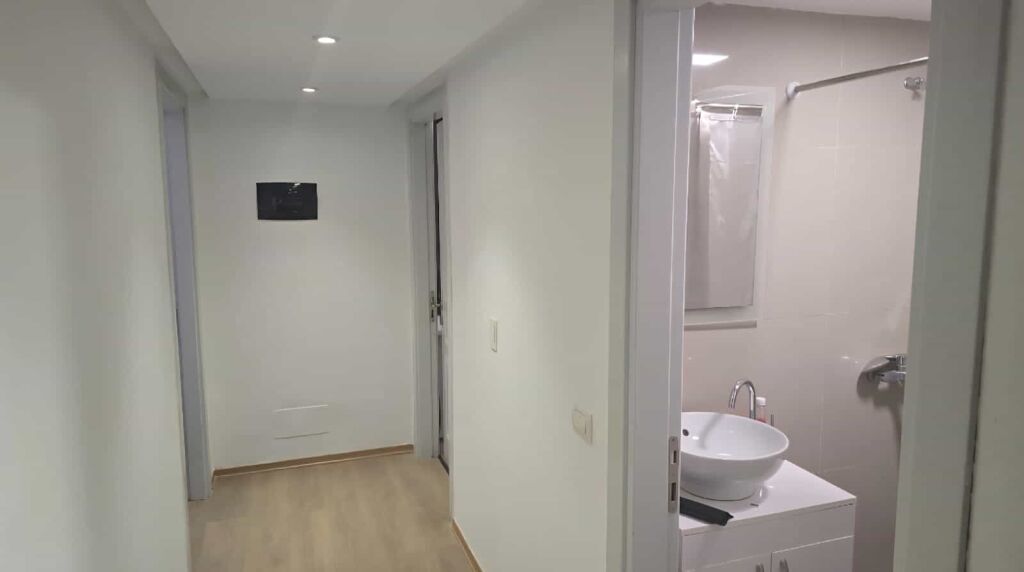 Apartament me qera 1+1 tek Rruga e Kavajes (ID B2101126) Tirane