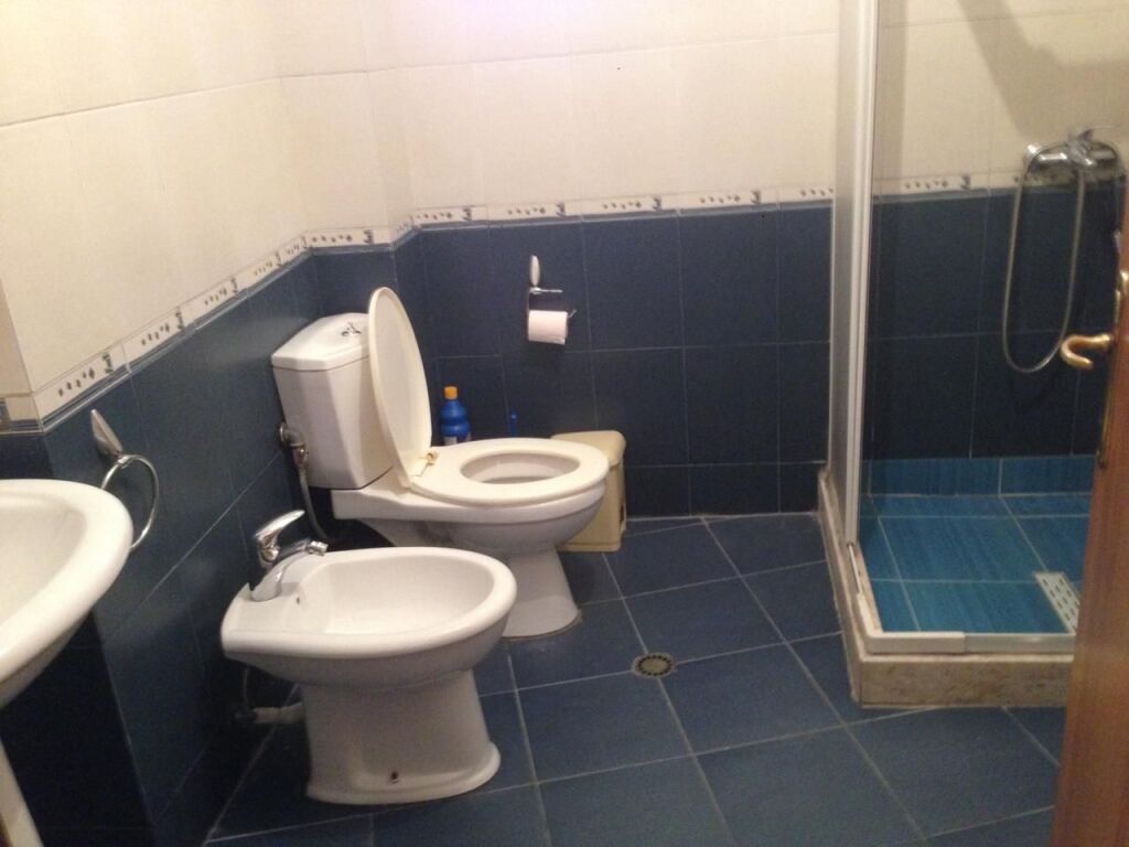 APARTAMENT 1+1. 50000 LEKE.RRUGA E ELBASANIT