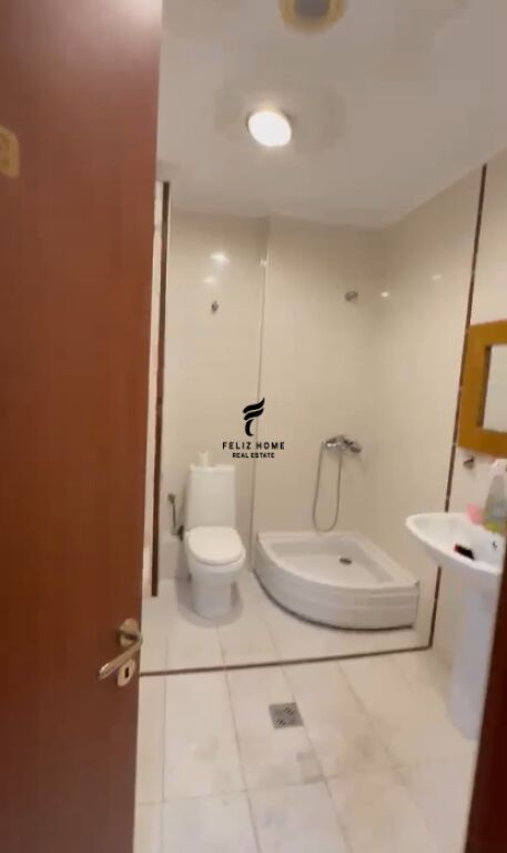 ZYRE ME QERA 85 M2 KOMUNA E PARISIT 90.000 LEKE FH-89137