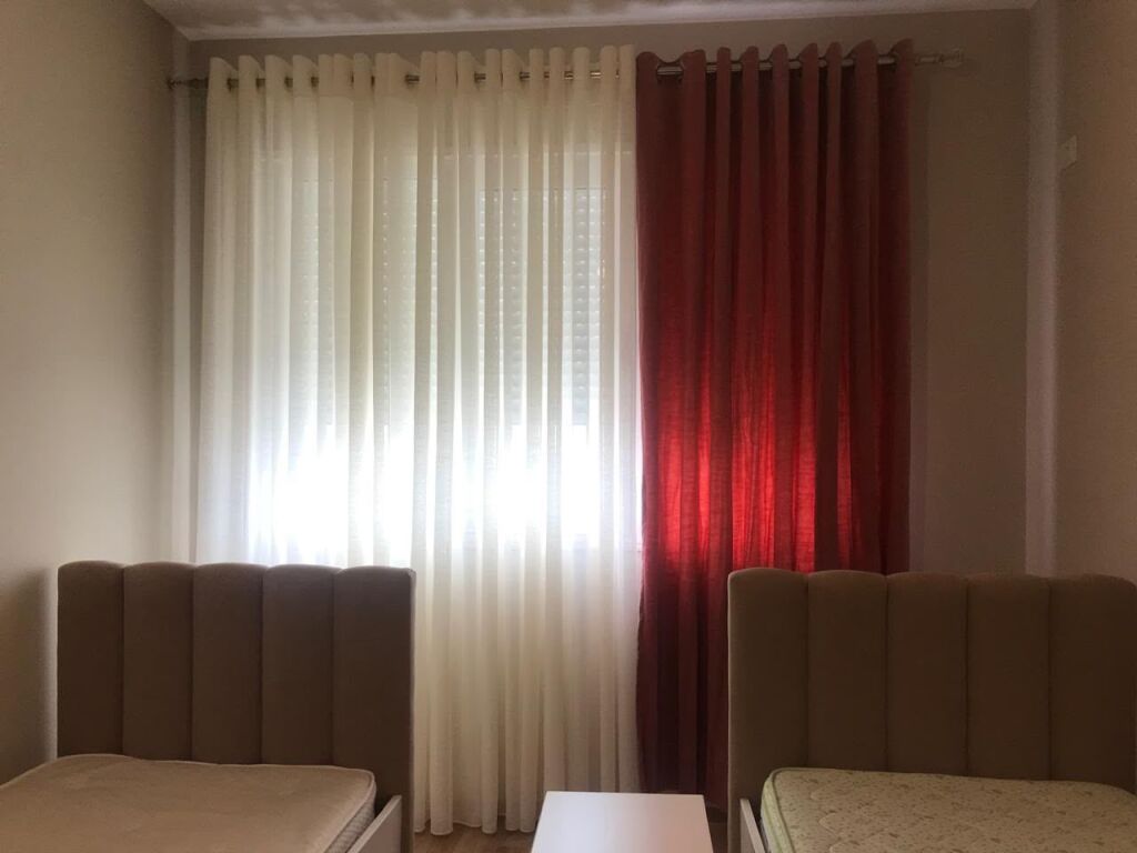 Jepet me qera Apartament 2+1 kompleksi Mateo