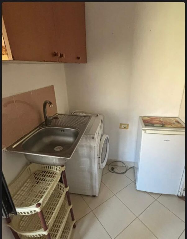 GARSIONERE 23000 LEKE.LAPRAKE